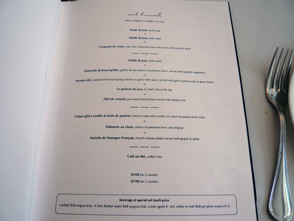 agnes b le pain grille menu.jpg