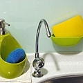 rubber_soap_dish_05.jpg