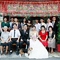 婷結婚男方合照.jpg