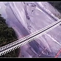 山川琉璃吊橋 