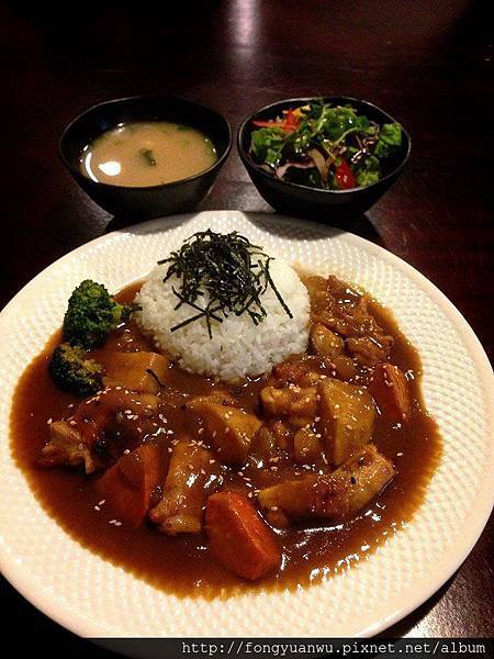 日式和風咖哩雞肉飯