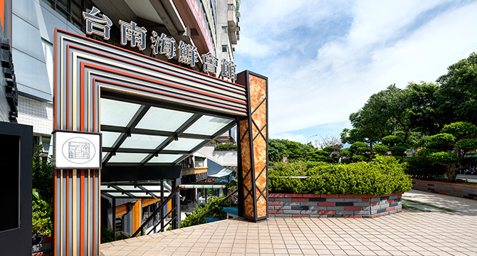 about01.jpg about01.jpg