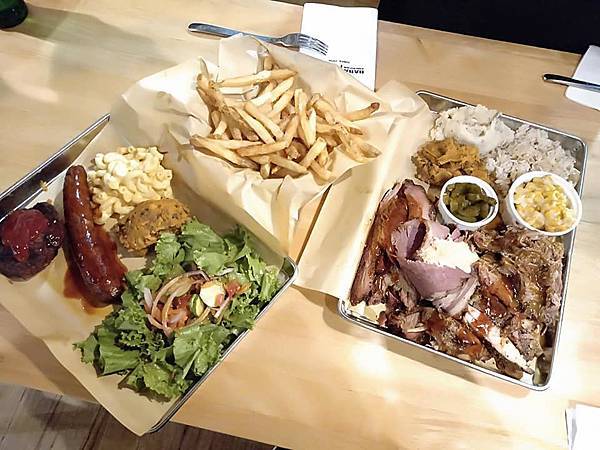 64947803_10217268980290334_3741536330136420352_n.jpg 64947803_10217268980290334_3741536330136420352_n.jpg