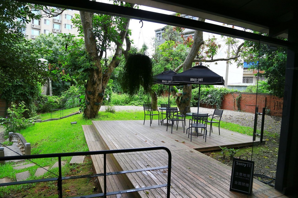 nEO_IMG_IMG_0947.jpg nEO_IMG_IMG_0947.jpg