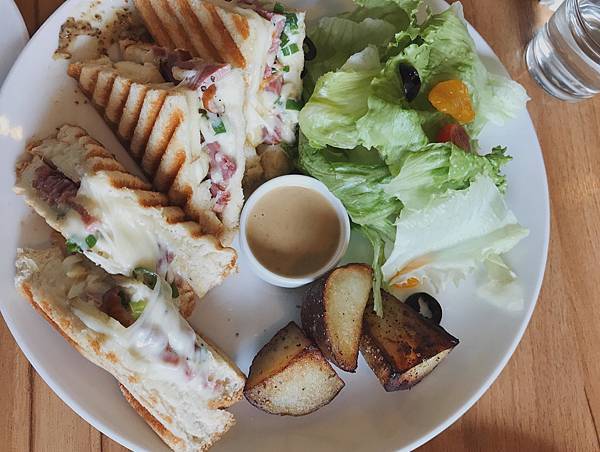 131302770_3166681130104250_6467985617701745686_n 131302770_3166681130104250_6467985617701745686_n