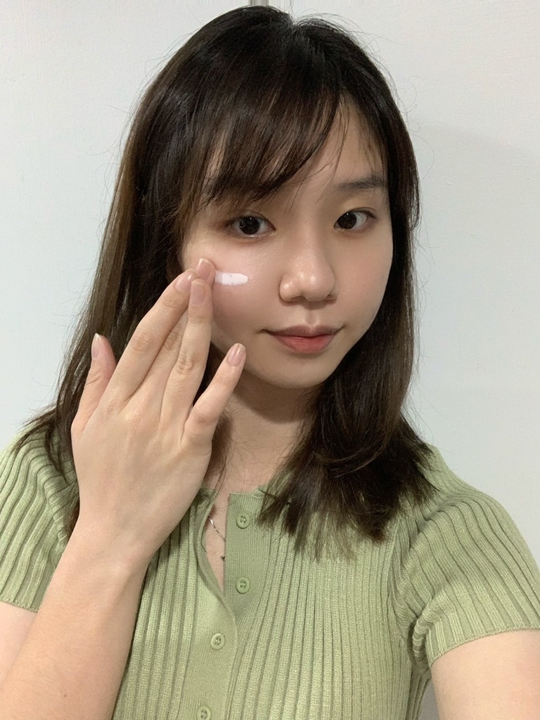 全护极致抗油光防晒亮白乳 全护极致抗油光防晒亮白乳