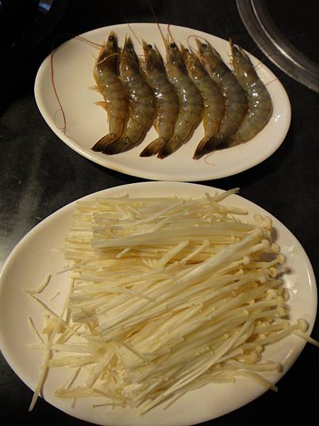 13.我的end每次都是青菜+蝦子做為結尾.JPG