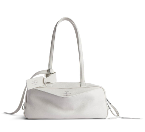 デザインの細部が生み出すキャリー ボウリングバッグの魅力