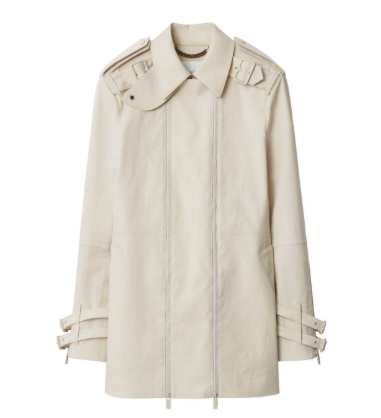 バーバリー2025年夏、新しいメンズアウターコレクション ―