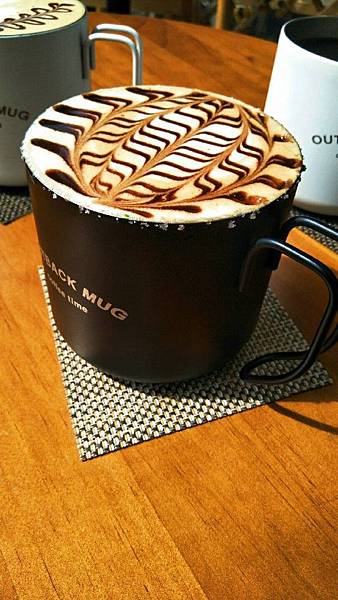 1559329635868.jpg1645226054075880456