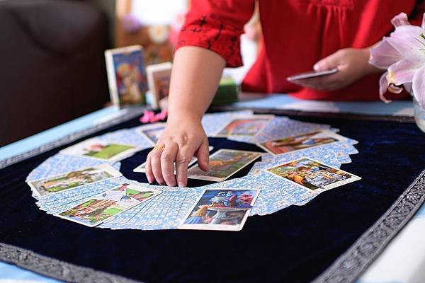 鍾絲雨 元辰宮 前世今生 塔羅 鍾絲雨 元辰宮 前世今生 塔羅