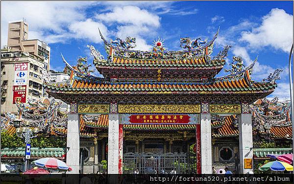 台北龍山寺_副本.jpg