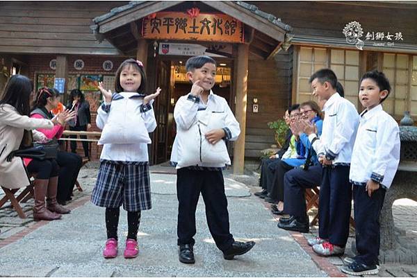 中美牌制服展3.jpg 中美牌制服展3.jpg