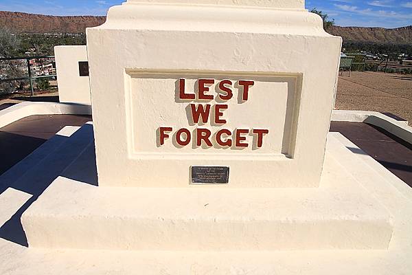 Anzac Hill 1_09.JPG