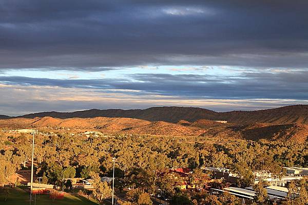 Anzac Hill 2_02.JPG