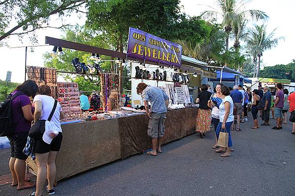 mildil sunset market05.JPG