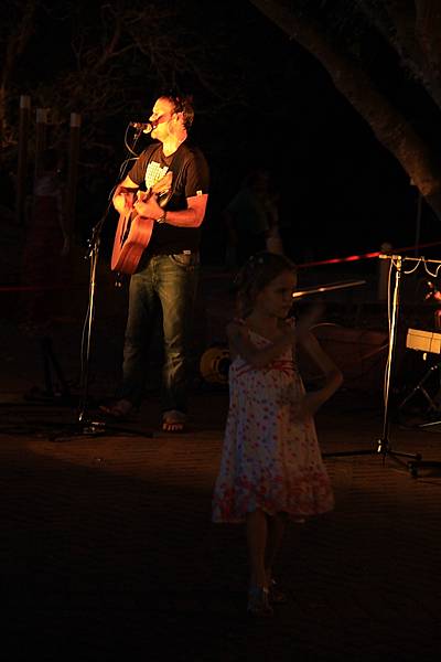 mildil sunset market42.JPG