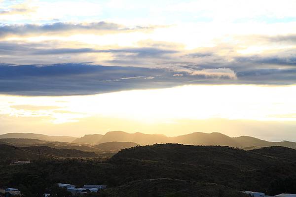 Anzac Hill 3_01.JPG