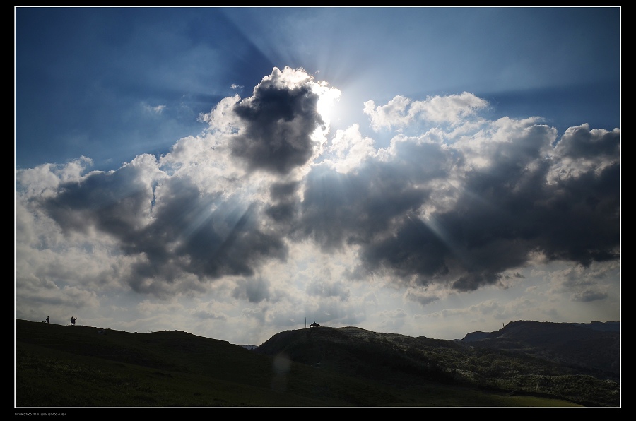 耶穌光.jpg 耶穌光.jpg