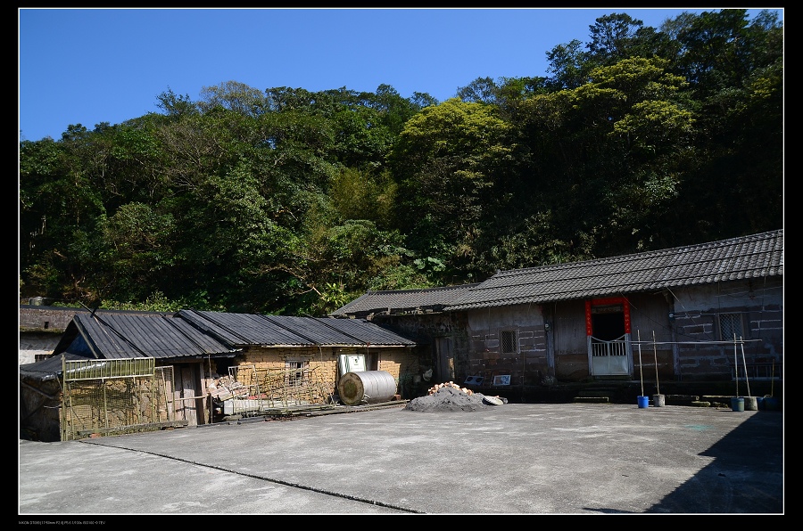 農舍.jpg 農舍.jpg