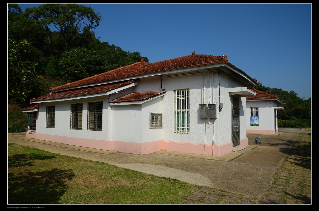 木屋.jpg 木屋.jpg