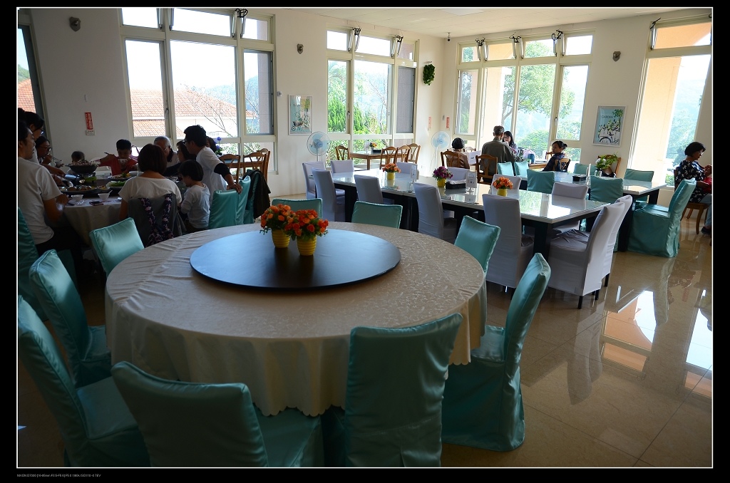 餐廳內部.jpg 餐廳內部.jpg