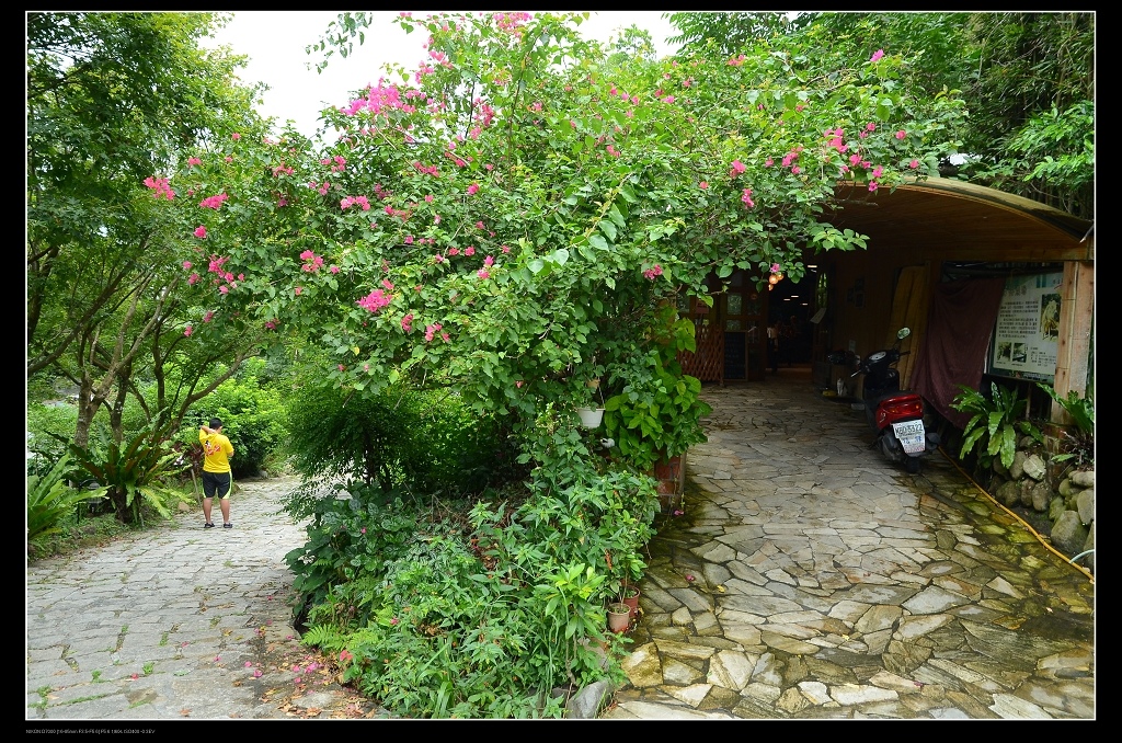 入口.jpg 入口.jpg