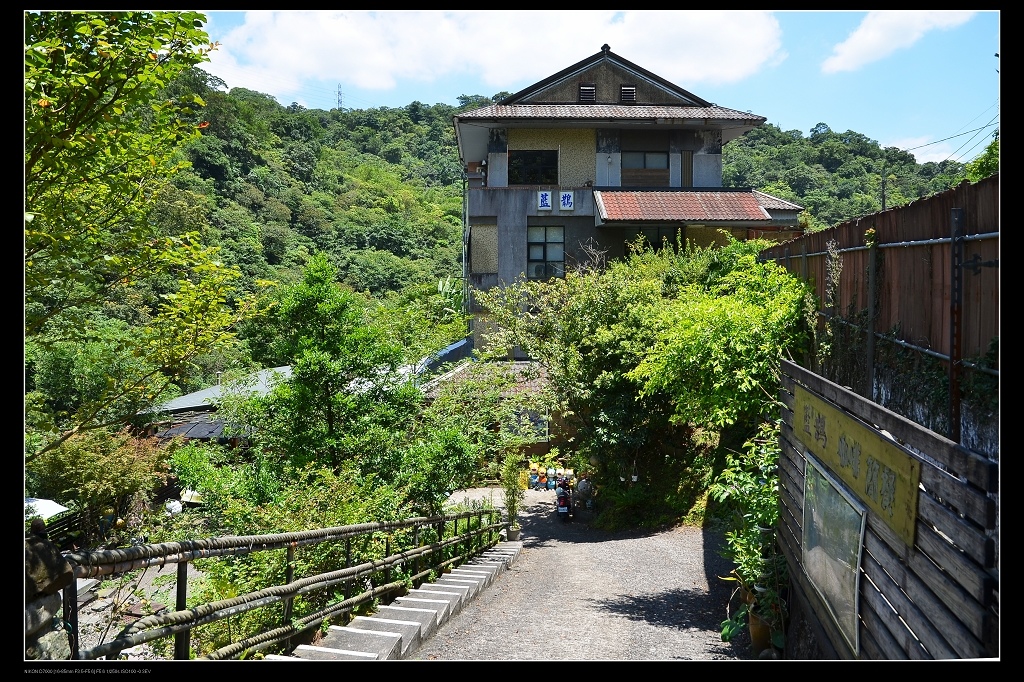 建築.jpg 建築.jpg