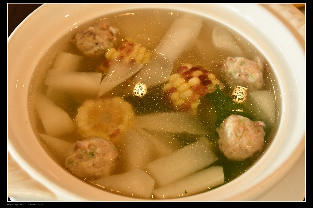 37山葉芹蘿蔔玉米湯.jpg