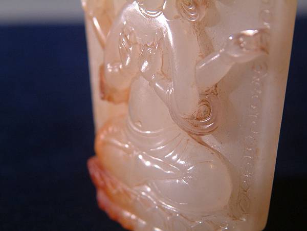 清中期仔兒玉藏傳佛教四手觀音牌 (11).JPG 清中期仔兒玉藏傳佛教四手觀音牌 (11).JPG