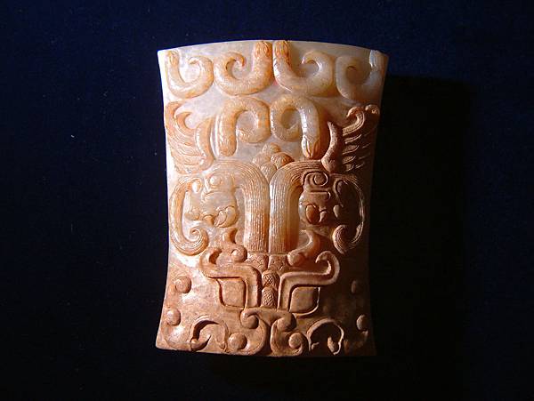 戰國白玉饕餮紋劍飾 (13).JPG 戰國白玉饕餮紋劍飾 (13).JPG