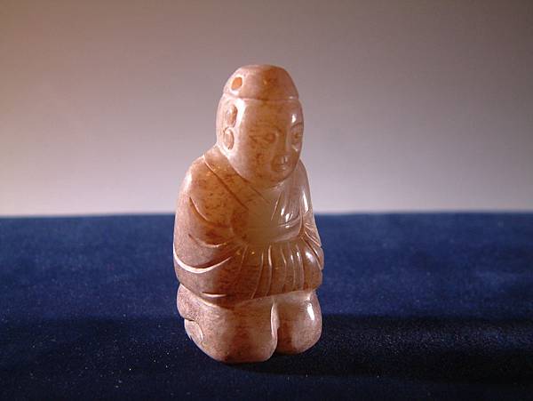 西漢白玉跪人珮 (1).JPG 西漢白玉跪人珮 (1).JPG