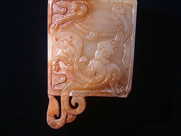 漢白玉螭龜紋劍珌 (2).JPG 漢白玉螭龜紋劍珌 (2).JPG