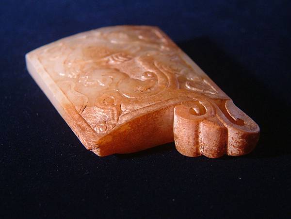 漢白玉螭龜紋劍珌 (10).JPG 漢白玉螭龜紋劍珌 (10).JPG