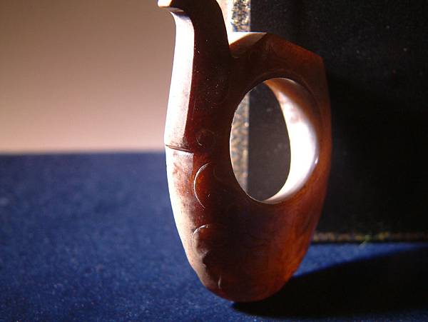 戰國青玉饕餮紋韘形珮一 (6).JPG 戰國青玉饕餮紋韘形珮一 (6).JPG