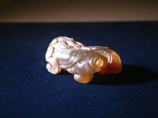 宋黃瑪瑙辟邪 (5).jpg 宋黃瑪瑙辟邪 (5).jpg