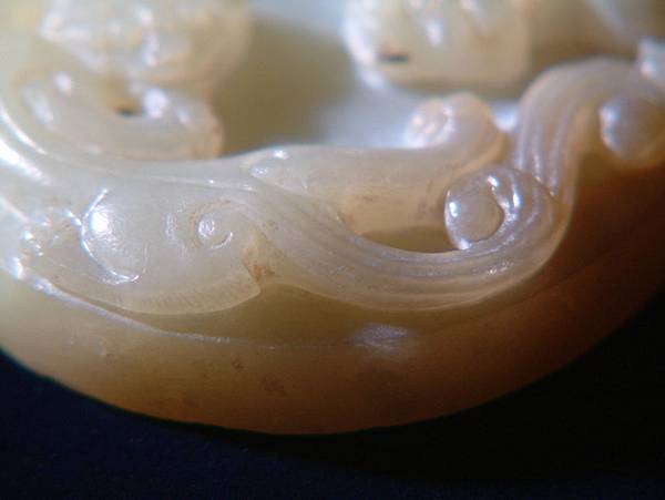 西漢青玉雙螭紋劍首 (12).JPG 西漢青玉雙螭紋劍首 (12).JPG