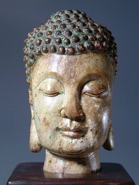 宋白玉佛頭像 (1).JPG 宋白玉佛頭像 (1).JPG