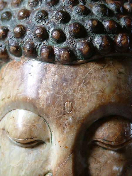 宋白玉佛頭像 (8).JPG 宋白玉佛頭像 (8).JPG