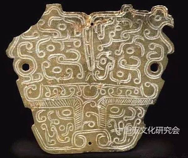 春秋早期黃君孟墓出土玉虎牌飾.jpg 春秋早期黃君孟墓出土玉虎牌飾.jpg