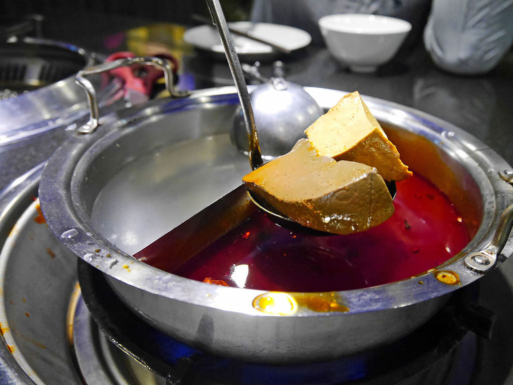 天外天精緻無煙燒肉_鴛鴦鍋_195948.JPG 天外天精緻無煙燒肉_鴛鴦鍋_195948.JPG