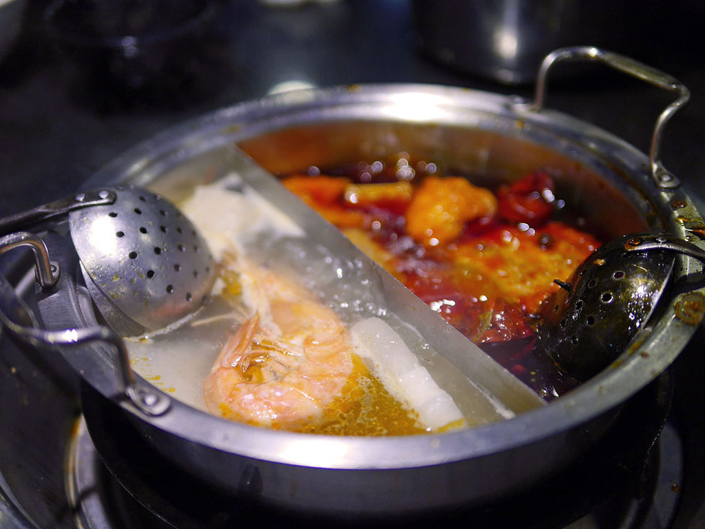 天外天精緻無煙燒肉_鴛鴦鍋_205658.JPG 天外天精緻無煙燒肉_鴛鴦鍋_205658.JPG