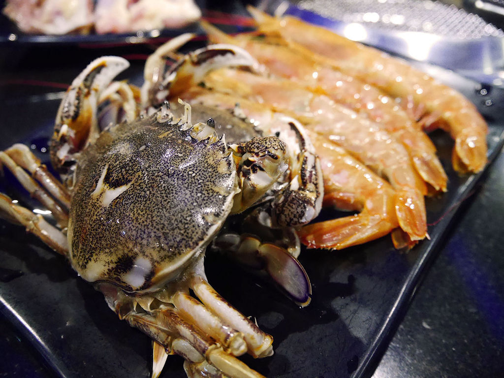 天外天精緻無煙燒肉_黃金蟹%26;天使紅蝦_200347.JPG 天外天精緻無煙燒肉_黃金蟹%26;天使紅蝦_200347.JPG