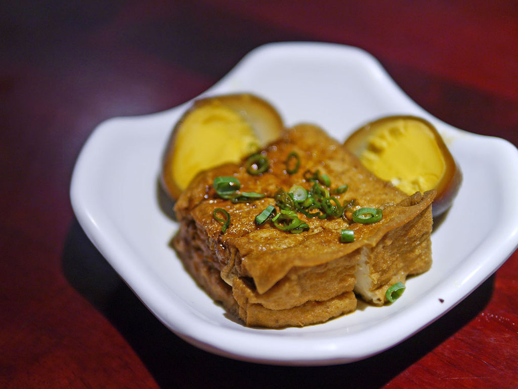 大稻埕魯肉飯_油豆腐滷鴨蛋_115932.JPG