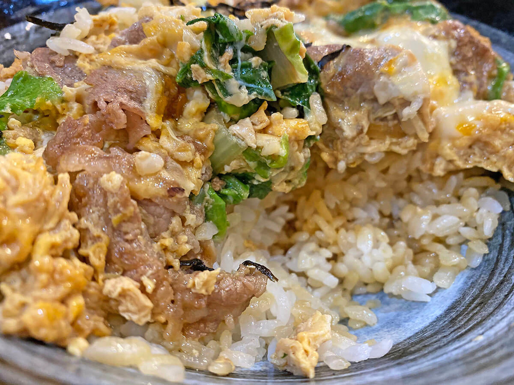 職人雙饗丼_牛五花丼_135135.JPG