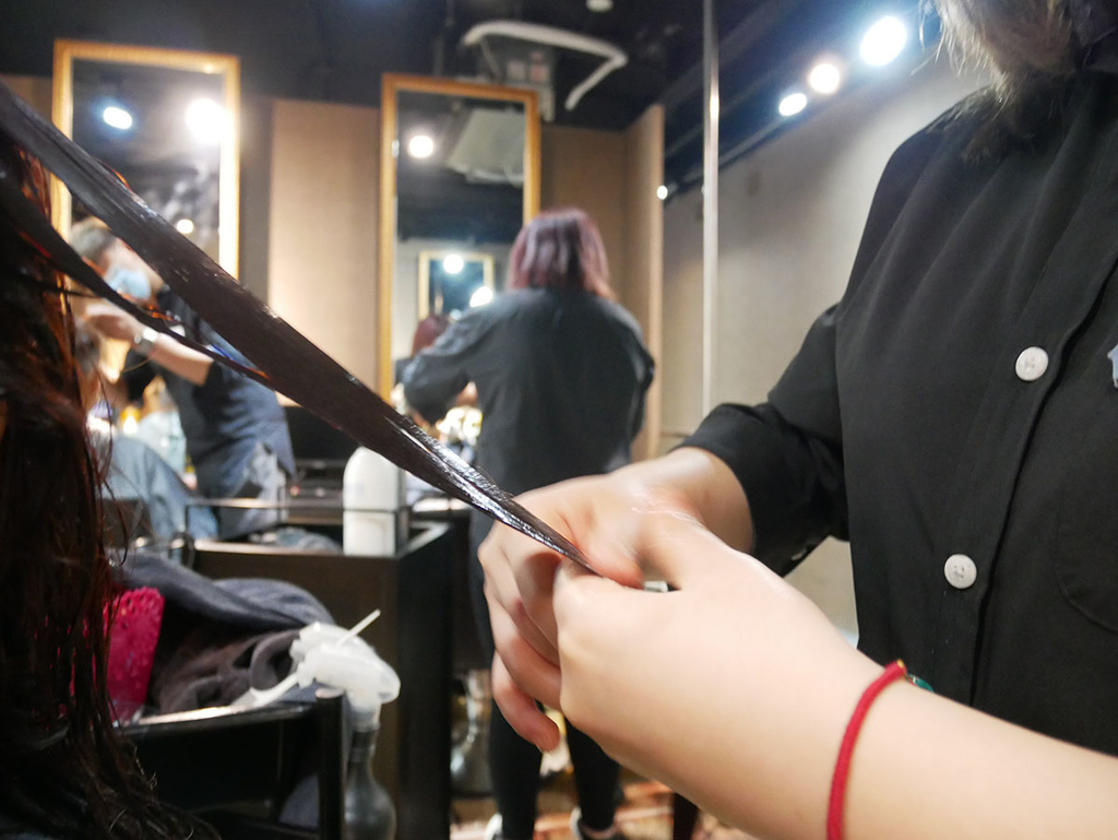 Wor hair 新埔店_134655.JPG