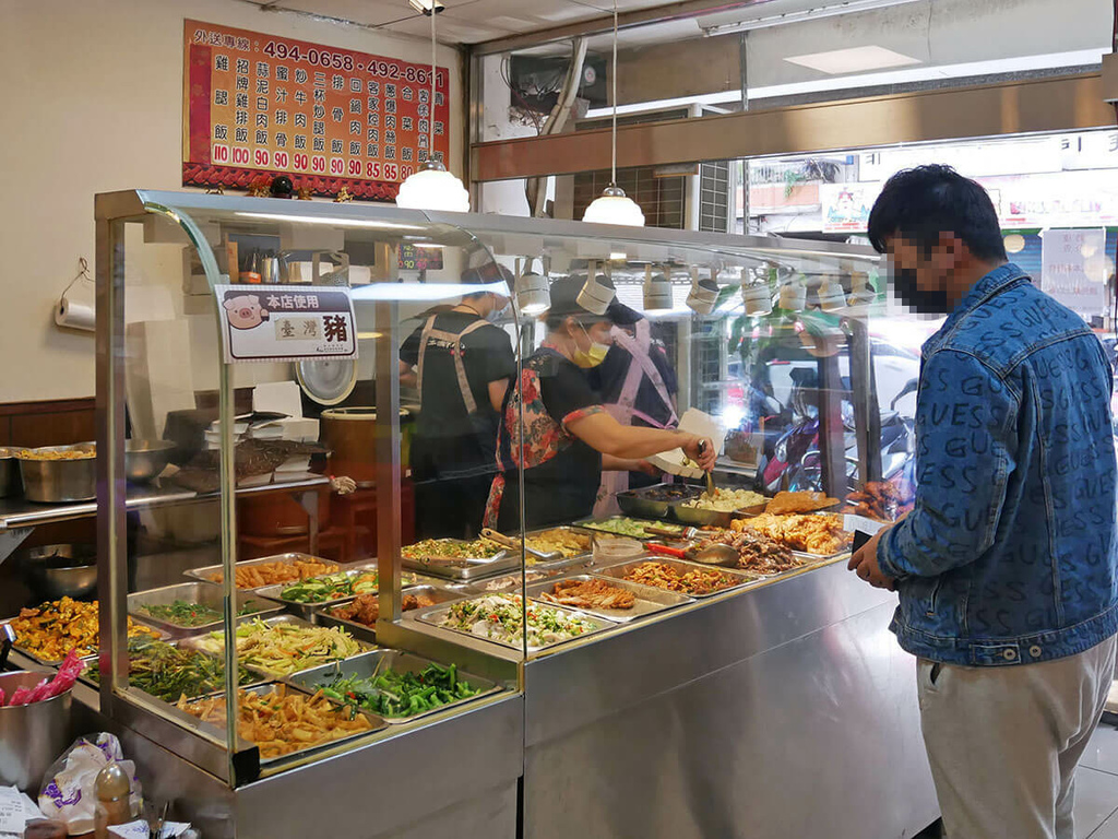 三國東風平鎮店_排隊點餐_113655.JPG