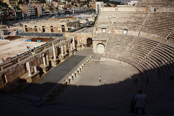 安曼市中心的羅馬劇場。
