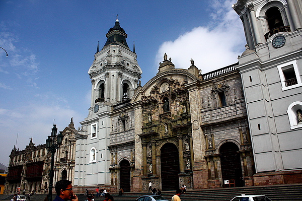 利馬大教堂與Arzobispal宮