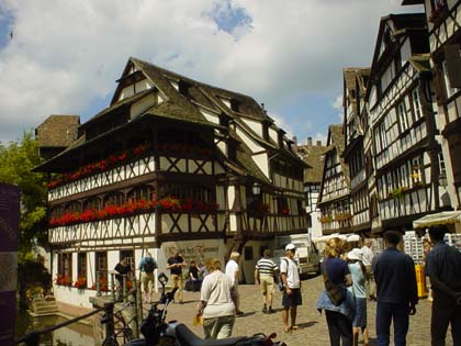 Strasbourg，德法風交雜的Alsace首府